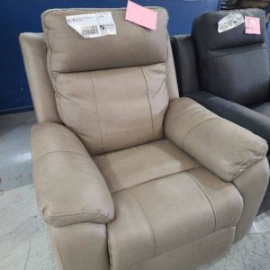 BRAND NEW LUXIMO ELECTRIC RECLINER ARM CHAIR SOLD AS IS