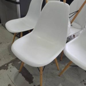 EX-HIRE WHITE PLASTIC DINING CHAIR WITH TIMBER LEGS SOLD AS IS