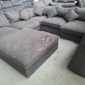 SECONDS LAINE 5 SEATER MODULAR LOUNGE OVERSIZE WITH OTTOMAN SOLD AS IS FABRIC PILLED INSPECTION REQUIRED SOLD AS IS