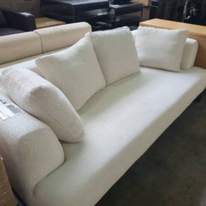EX-HIRE CREAM 2.5 SEAT COUCH SOLD AS IS