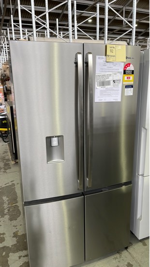 WESTINGHOUSE WQE6060SA 4 DOOR FRENCH DOOR FRIDGE 600LITRE WITH ICE & WATER DUAL SEALED CRISPERS FLEX SPACE INTERIOR WITH SPILLSAFE SHELVES WITH 12 MONTH WARRANTY