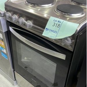 EX DISPLAY TECHNIKA TEE54FSS ALL ELECTRIC 54CM FREESTANDING OVEN WITH 3 MONTH WARRANTY