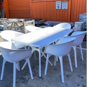 EX DISPLAY DIVA 7 PIECE WHITE DINING SETTING RRP$699 WITH 3 MONTH WARRANTY