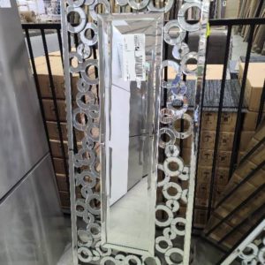 EX HIRE - DECORATIVE MIRROR SOLD AS IS