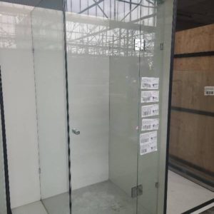 FSS840 FRAMELESS SHOWER SCREEN 840MM X 840MM SQUARE TO SUIT 900MM X 900MM SHOWER BASE OR CAN BE INSTALLED DIRECTLY ONTO TILES 10MM AUSTRALIAN STANDARD SAFETY GLASSQUALITY BRASS FITTINGS **3 BOXES ON PICK UP**