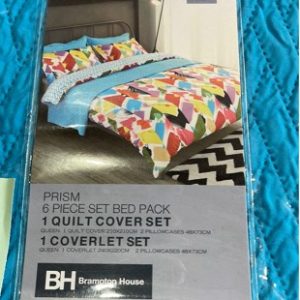 EX DISPLAY HOME FURNITURE - BLUE & WHITE QUEEN SIZE QUILT COVER SET SOLD AS IS