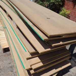 LARGE QTY OF USED PARTICLEBOARD FLOORING SHEETS