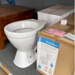 LOT OF ASSORTED TOILET BASES SOLD AS IS