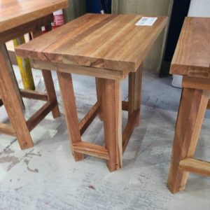 NEW SOLID SPOTTED GUM BUTCHERS BLOCK/TABLE FOR KITCHEN 600 X 800 X850MM HIGH