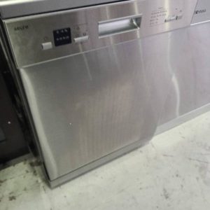SECOND HAND EURO ED614SX 600MM S/STEEL DISHWASHER WITH 3 MONTH WARRANTY