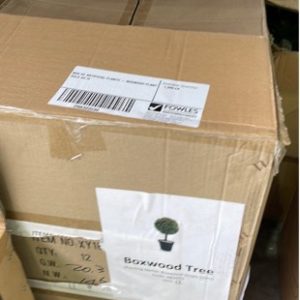 BOX OF ARTIFICIAL PLANTS - BOXWOOD PLANT SOLD AS IS