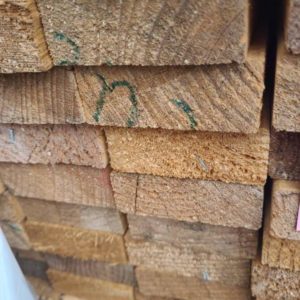 90X35 MGP10 PINE FRAMING 240/5.9 (HAS VARATIONS IN WIDTH AND THICKNESS) SOLD AS IS