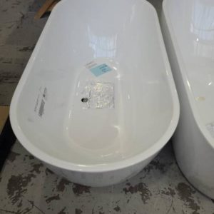 NEW ACRYLIC FREESTANDING BATH TUB MODEL 5557 1500MM LONG