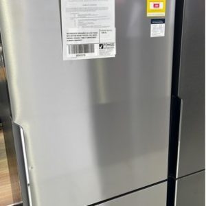 WESTINGHOUSE WBE4500SC 453 LITRE FRIDGE WITH BOTTOM MOUNT FREEZER FULL WIDTH CRIPSER LOCKABLE FAMILY COMPARTMENT 12 MONTH WARRANTY