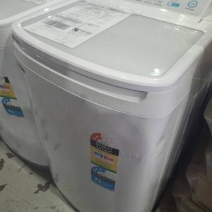 SIMPSON 6KG TOP LOAD WASHING MACHINE SWT6055TMWA WITH 6 MONTH WARRANTY **DENTED FRONT & SIDE RIGHT** SOLD AS IS