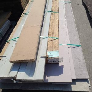 PALLET OF CEMENT SHEET PRODUCTS & 2 TRUCK TAIL GATES