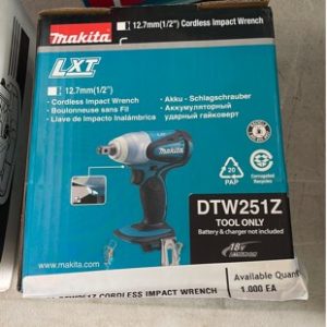 MAIKTA DTW251Z CORDLESS IMPACT WRENCH 12.7MM TOOL ONLY