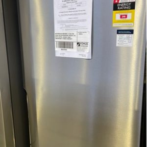 WESTINGHOUSE WBE4500SC-R 453 LITRE FRIDGE WITH BOTTOM MOUNT FREEZER FULL WIDTH CRIPSER LOCKABLE FAMILY COMPARTMENT 12 MONTH WARRANTY