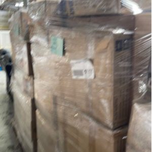 LARGE PALLET OF ASSORTED CHRISTMAS STOCKINGS SOLD AS IS