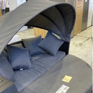 EX DISPLAY EXCALIBUR OUTDOOR LIVING SWIVEL DAY BED AND CANOPY RRP$999