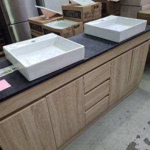 NEW 1800MM LIGHT TIMBER LAMINATE DOUBLE BOWL VANITY WITH BLACK STONE TOPS WITH WHITE BOWLS BN1770