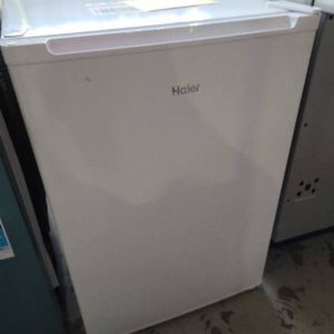 EX DISPLAY HAIER 78 LITRE BAR FRIDGE WHITE HRZ80 WITH 12 MONTH WARRANTY SOME MARKS SOLD AS IS