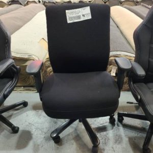 EX SAMPLE CHAIR BLACK FABRIC HEAVY DUTY OFFICE CHAIR WEIGHT CAPACITY 250KG GAS LIFT & ARM HEIGHT ADJUSTABLE CHAIR TILT SUITED TO 5 - 8 HOURS USE PER DAY RRP$439