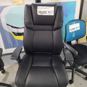 EX DISPLAY BLACK EXECUTIVE OFFICE CHAIR WEIGHT CAPACITY 150KG HEIGHT ADJUSTABLE CHAIR TILT RRP$229