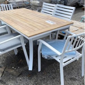 EX DISPLAY OUTDOOR DINING SETTING TABLE WITH 6 CHAIRS RRP$1499 **2 MISMATCHED CHAIRS SOLD AS IS*