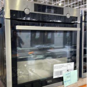 EX DISPLAY AEG OVEN BEE455010M 600MM ELECTRIC OVEN 8 COOKING FUNCTIONS WITH 12 MONTH WARRANTY