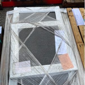 PALLET OF PORCELAIN PAVERS/STAIR TREADS 600 X 600 X 20MM 6 PIECES