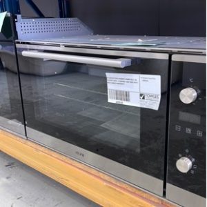 EX DISPLAY EURO EO90MXS 900MM BUILT IN ELECTRIC OVEN  7 COOKING FUNCTIONS WITH WITH 3 MONTH WARRANTY