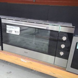EX DISPLAY EURO EV900MSX 900MM BUILT IN ELECTRIC OVEN 7 COOKING FUNCTIONS WITH 3 MONTH WARRANTY