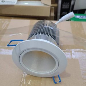 BOX OF 10PCS LILIANO 17W COB LED COMPLETE DIMMABLE DOWNLIGHT KIT