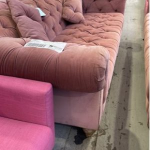 EX HIRE PINK VELVET CHESTERFIELD STYLE COUCH STUD DETAIL SOLD AS IS