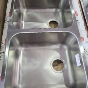 NEW FRANKE SSX120-36 DOUBLE BOWL UNDER MOUNT SINK WITH FRANKE WASTES WK655 X1 WK662 X 1 & OF427 X1