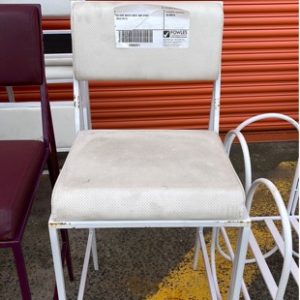 EX HIRE WHITE VINYL BAR STOOL SOLD AS IS