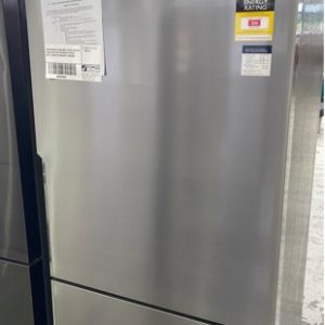 WESTINGHOUSE WBE5300SC S/STEEL 528LITRE FRIDGE WITH BOTTOM MOUNT FREEZER WITH 12 MONTH WARRANTY A 05078063