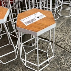 EX HIRE WHITE & TIMBER BAR STOOL SOLD AS IS