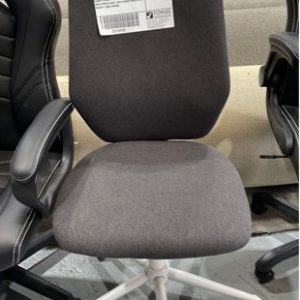 SAMPLE CHAIR - BLACK FABRIC CHAIR WITH WHITE METAL BASE SEAT HEIGHT ADJUSTABLE WEIGHT 120KG RRP$99