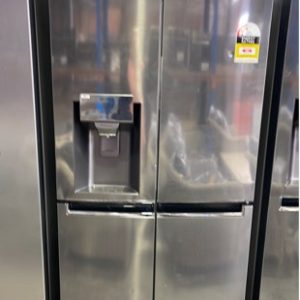 EX DISPLAY LG GFL570MBL FRENCH DOOR FRIDGE 506 LITRE MATTE BLACK S/STEEL SLIM FIT 835MM WIDE WITH INVERTER COMPRESSOR WATER & ICE DISPENSER WITH 6 MONTH WARRANTY RRP$2699 **SMALL DENTS ON FRONT**