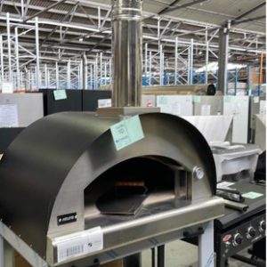 EX DEMO EURO EPZ60BBS 60X80 BLACK PIZZA OVEN WITH 3 MONTH WARRANTY