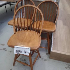 EX-DISPLAY SOLID TIMBER SWIVEL BAR STOOL SOLD AS IS
