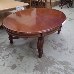 EX-DISPLAY OVAL ANTIQUE STYLE COFFEE TABLE SOLD AS IS