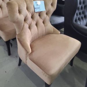 EX HIRE GOLD VELVET BUTTON UPHOLSTERED CHAIR SOLD AS IS