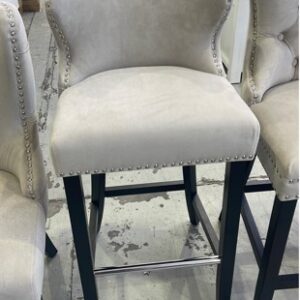 BRAND NEW TAUPE VELVET BARSTOOL WITH UPHOLSTERED BUTTON BACK & STUD DETAIL AU1113 - MARGONIA