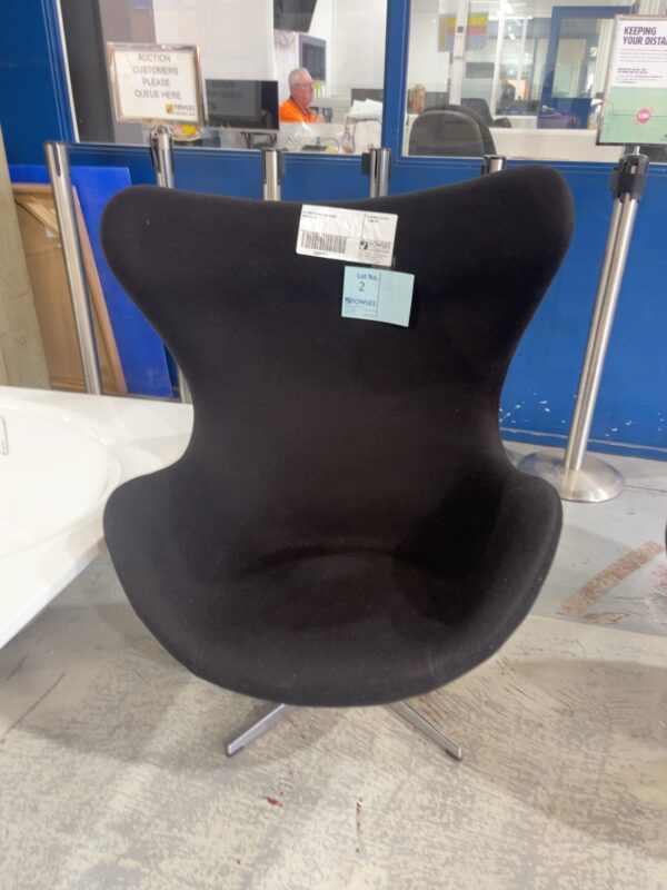 EX HIRE BLACK EGG CHAIR SOLD AS IS