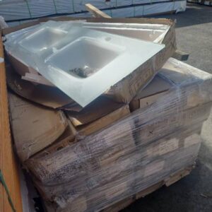 PALLET WITH APPROX 11 VANITY TOPS