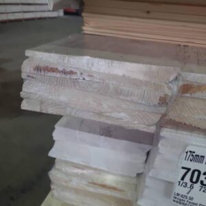 175MM NORDIC WHITEWOOD B GRADE PRIMED R/E WEATHERBOARDS- 71/4.5 72/4.2 1/3.6