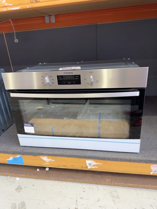 WESTINGHOUSE WVE914SB 900MM ELECTRIC OVEN 8 COOKING FUNCTIONS 12 MONTH WARRANTY